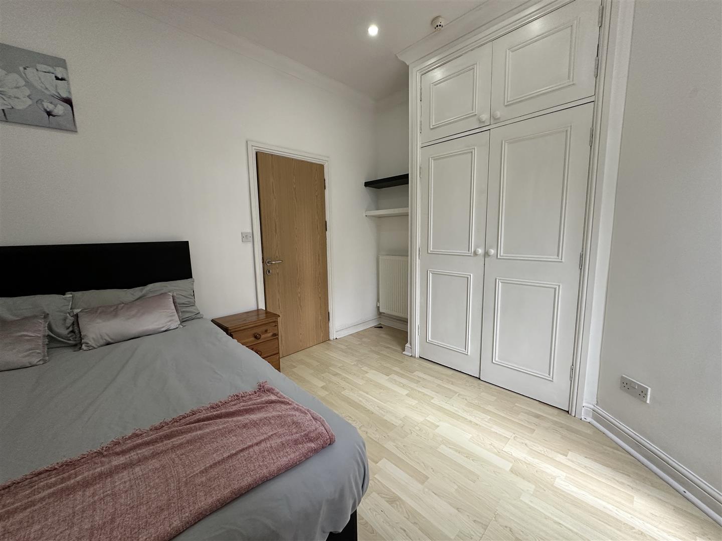 Bedroom 2.JPEG